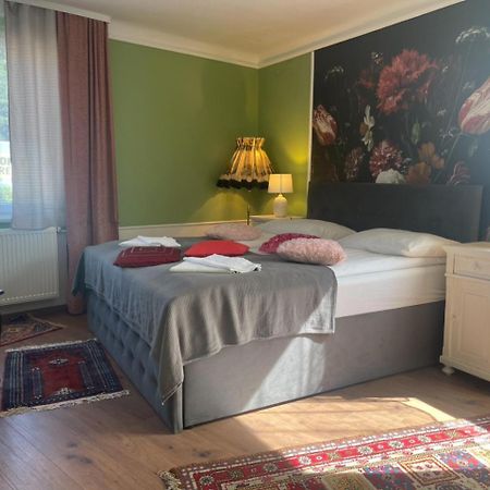 Corso, Zimmer & Fruehstueck Pressbaum Ngoại thất bức ảnh